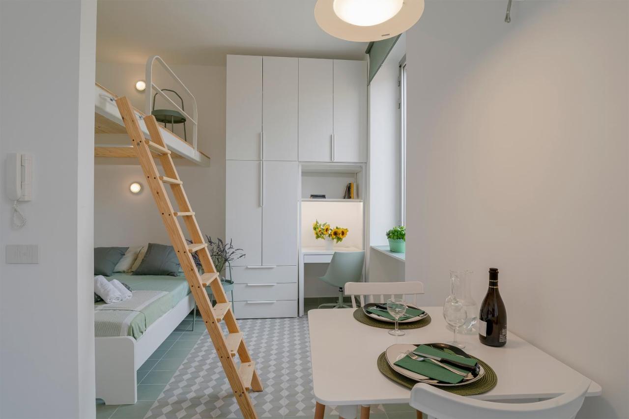 Oliva Apartment Империа Екстериор снимка