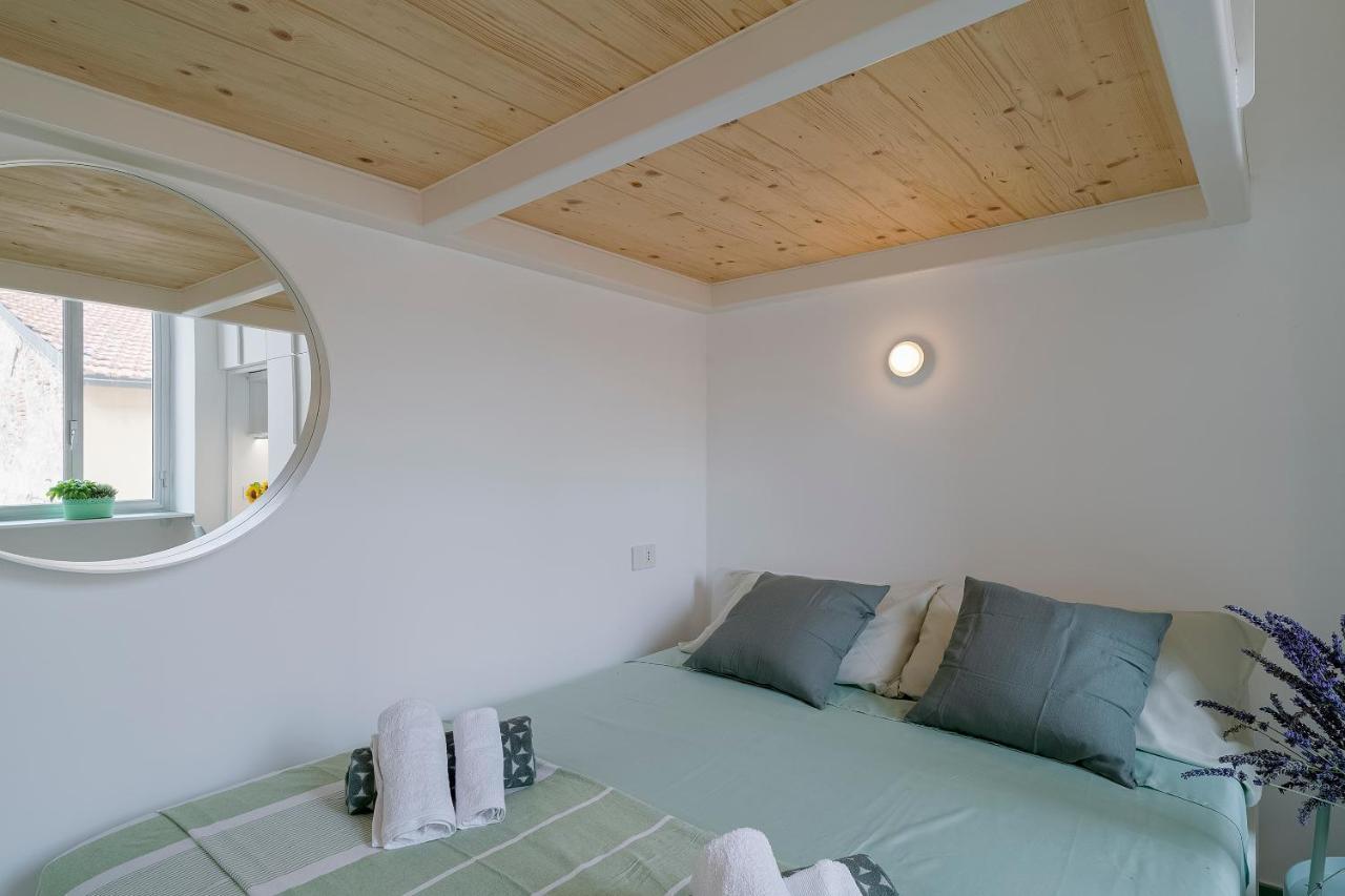 Oliva Apartment Империа Екстериор снимка